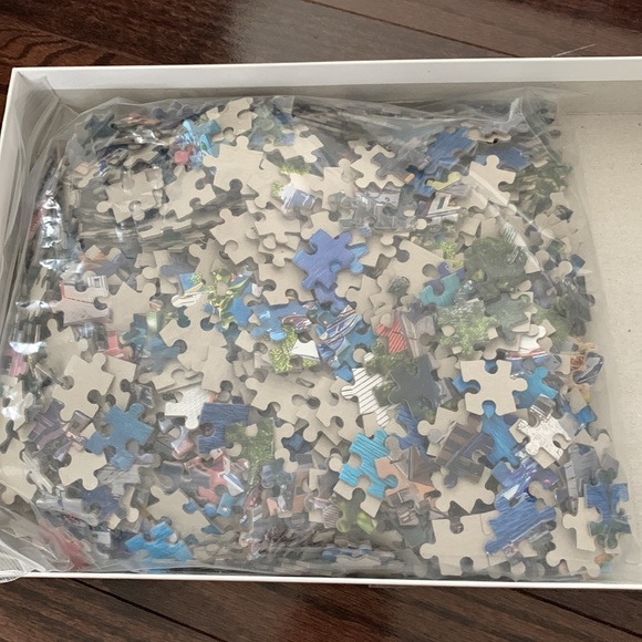 ✨1000 piece puzzles✨ - Picture 2 of 2